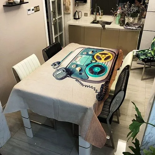 Скатерть с принтом 2718/6 Ретро аудио техника. Полиэстер. Размер 140 х 200 см.