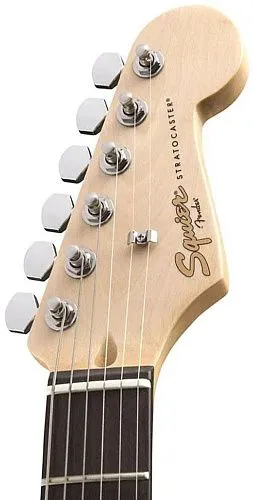 Fender Squier MM Stratocaster Black Электрогитара.