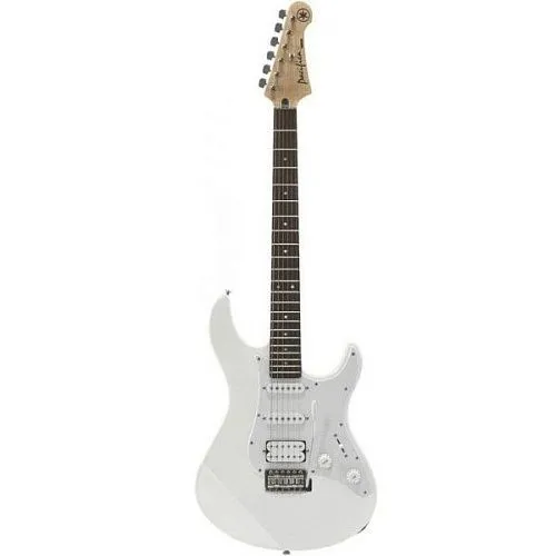 Yamaha Pacifica012 WH Электрогитара.
