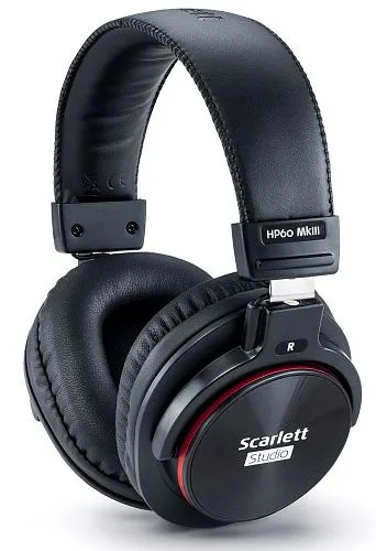 Focusrite Scarlett 2i2 Studio 3rd Gen Студийный комплект.