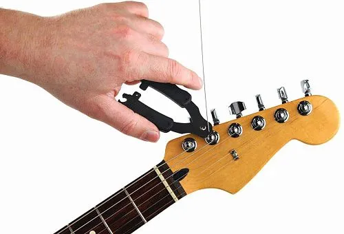 Planet Waves DP0002 Pro-Winder Машинка для намотки струн с кусачками.