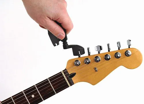 Planet Waves DP0002 Pro-Winder Машинка для намотки струн с кусачками.