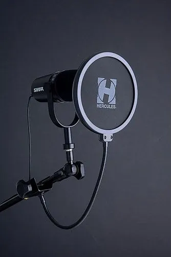 Hercules MH200B Поп-фильтр для студийного микрофона.