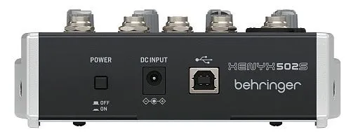 Behringer XENYX 502S Микшерный пульт.