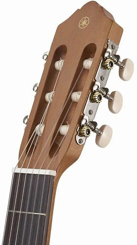 Yamaha C40M Гитара классическая.