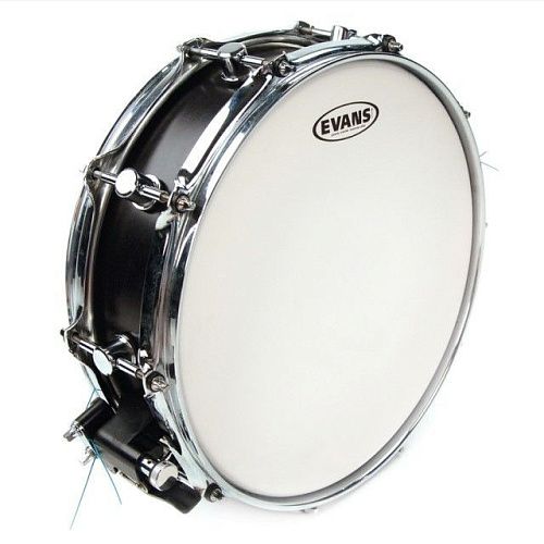 Evans B12G1RD Power Center Reverse Dot Пластик для малого барабана.